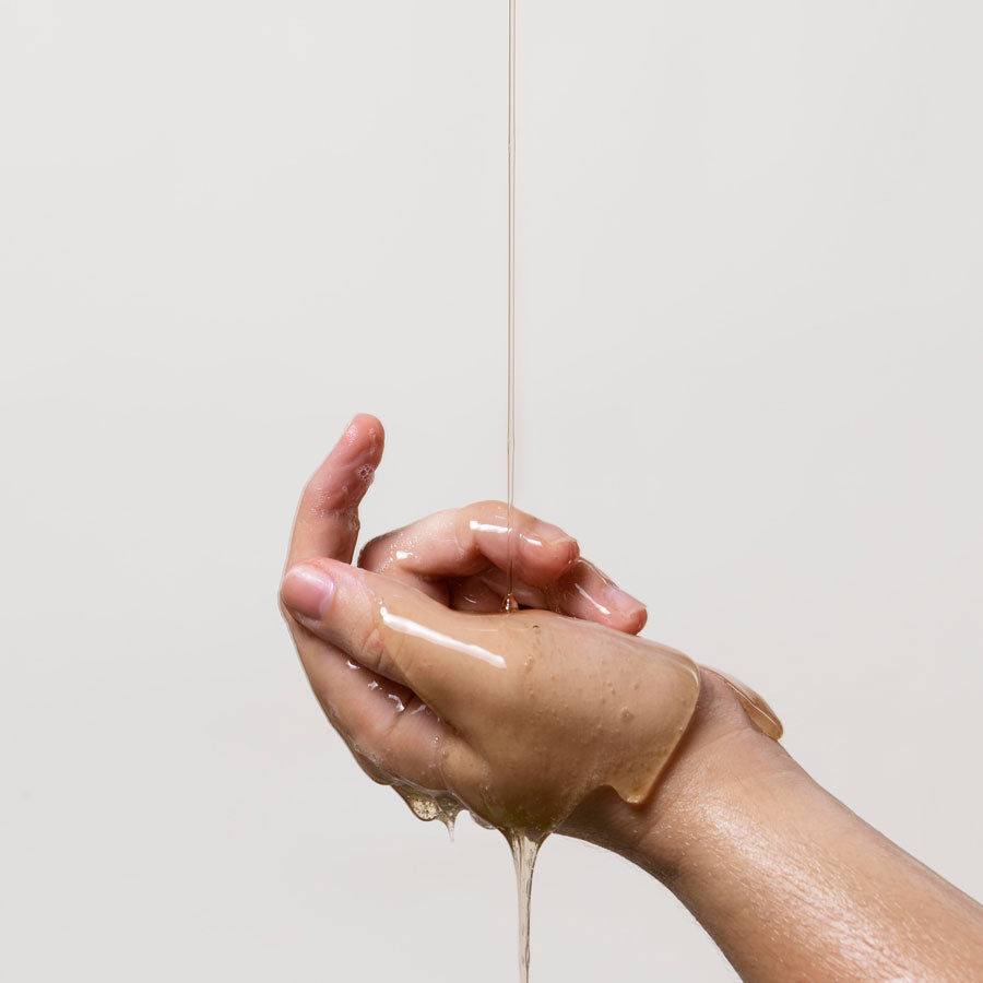 Pourquoi choisir une huile de douche plutôt qu'un gel douche ?